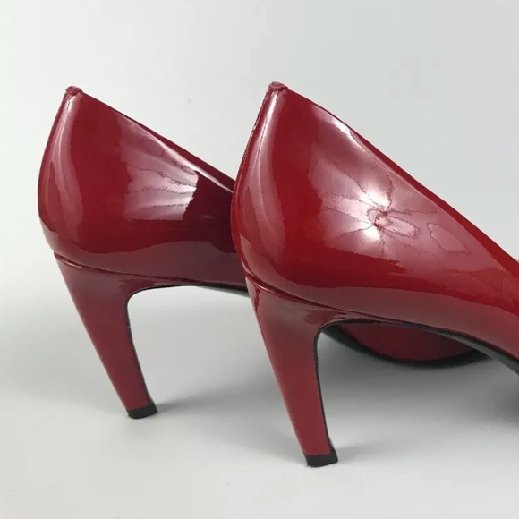 Via Spiga Frankie Scarlet RED Patent PeepToe Pump - Picture 4 of 8